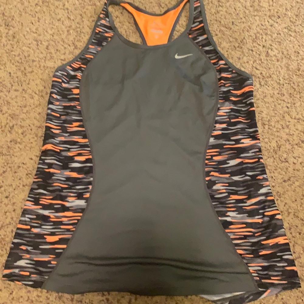 Women’s Nike dri-fit tank top